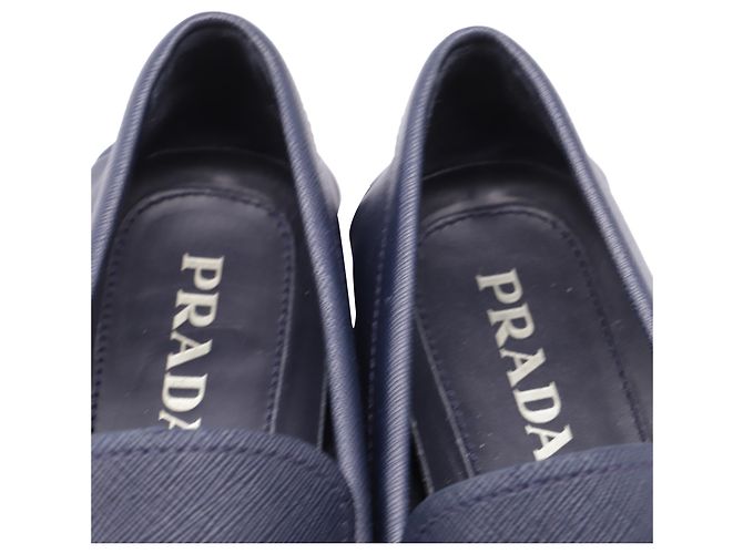 Prada Driving Loafer Schuhe aus Saffiano-Leder in Navy Blau - Ansicht 10