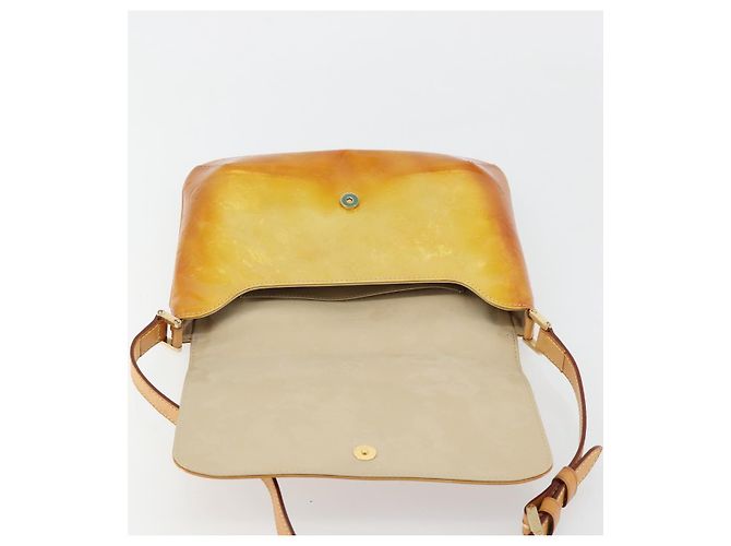 LOUIS VUITTON Monogram Vernis Thompson Street Bag Beige M91301 LV Auth 181659 - vista 10