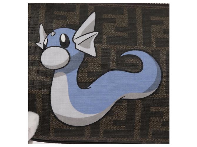 Zucca FENDI FENDI x FRGMT x POKMON Bolsa de Ombro Dratini Marrom Preto Auth 167373SM - vista 18
