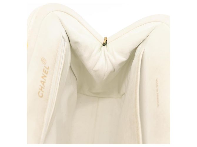 CHANEL Borsa a Spalla Matelasse con Catena in Pelle di Agnello Bianco Oro CC Auth 181776V D'oro - vista 20