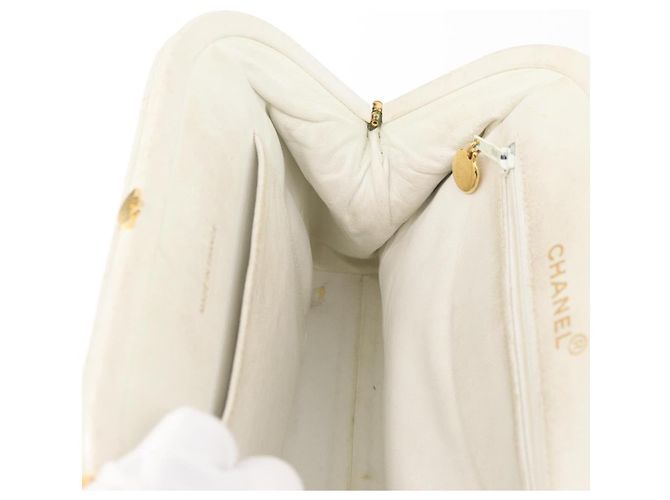 CHANEL Borsa a Spalla Matelasse con Catena in Pelle di Agnello Bianco Oro CC Auth 181776V D'oro - vista 21