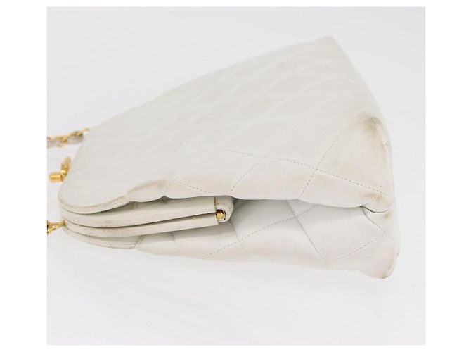CHANEL Borsa a Spalla Matelasse con Catena in Pelle di Agnello Bianco Oro CC Auth 181776V D'oro - vista 4