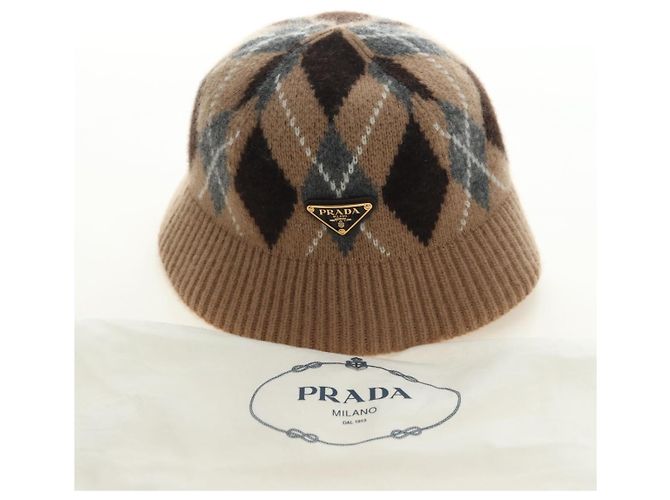 Casquette PRADA en laine beige Auth 181802M - vue 12