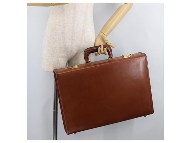 Coach Trunk in pelle marrone e oro Auth 181552A D'oro - vista 23