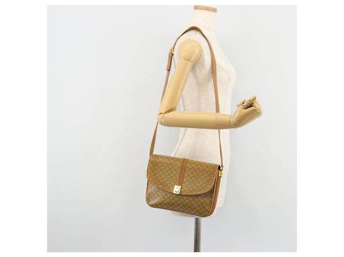 16 Céline Bolsa de Ombro CELINE Macadam Canvas PVC Bege Ouro Auth 181725 Dourado - vista 24