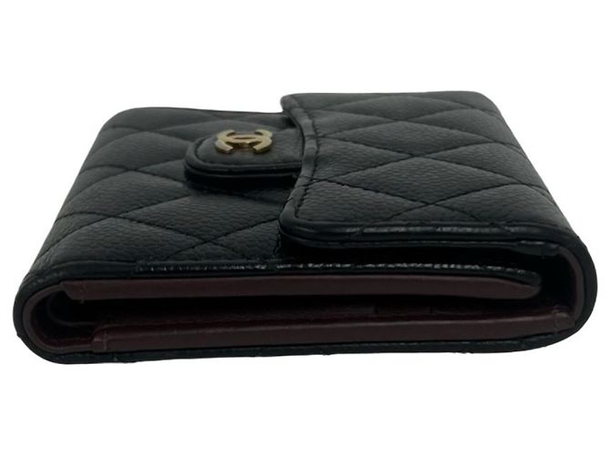 Cartera Tri-fold Chanel Matelassé Coco Mark Negro - vista 5