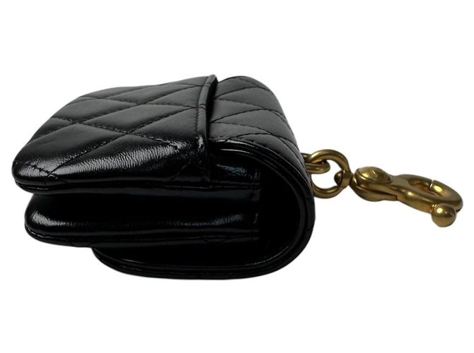 Charm per borsa Chanel Matelassé Nero - vista 3