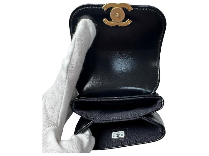 Charm per borsa Chanel Matelassé Nero - vista 6