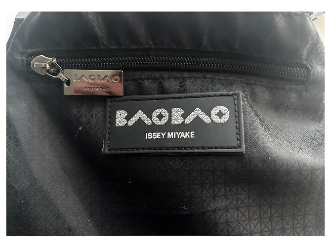 Issey Miyake Bao Bao Prism Wring Nero Grigio - vista 3