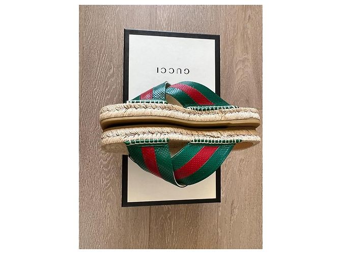 Gucci Ciabatte Espadrilles in Pelle Verde e Rossa Rosso - vista 3