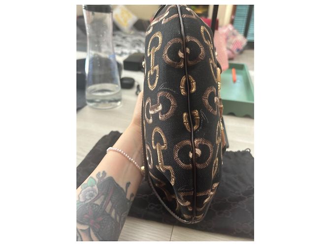 Gucci Borsa Hobo Bamboo Horsebit Monogramma GG Marrone Nero D'oro - vista 9
