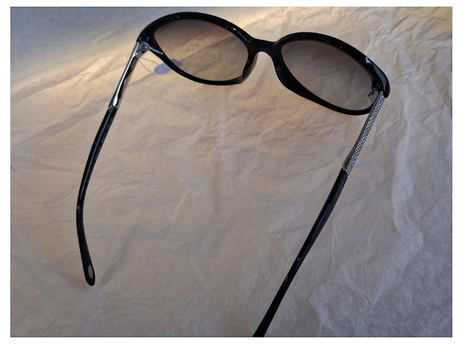 Tiffany & Co. Occhiali da sole Farfalla Cristalli - Nero - vista 3