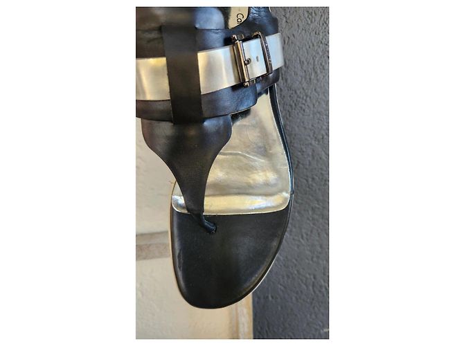 Calvin Klein Sandali con listini neri e argento Nero - vista 6