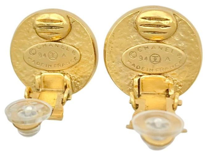 Orecchini Chanel CC Logo Gripoix Rossi Rosso D'oro - vista 3