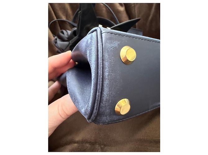 Balenciaga Mini Rodéo Borsa pelle invecchiata blu navy - vista 8