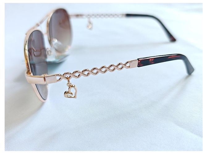 Autre Marque Occhiali da sole aviator CityVision dorati con ciondoli a cuore Marrone D'oro - vista 3