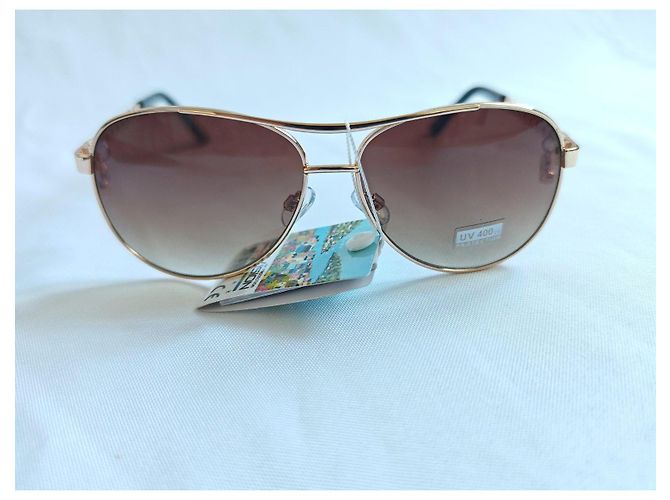 Autre Marque Occhiali da sole aviator CityVision dorati con ciondoli a cuore Marrone D'oro - vista 5