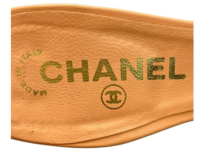 Chanel Mule con zeppa in scamosciato beige - vista 8
