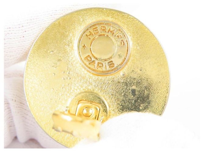Orecchini a clip Hermès in pelle e metallo color oro motivo diamante D'oro - vista 5