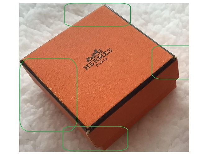 Orecchini a clip Hermès in pelle e metallo color oro motivo diamante D'oro - vista 6