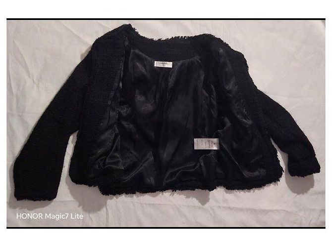 Chanel Giacca in tweed nero con logo CC - vista 14