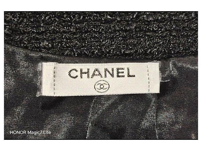 Chanel Giacca in tweed nero con logo CC - vista 3