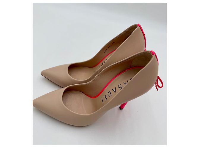 Casadei Blade Pumps aus beigem Leder mit rosa Absatz Pink - Ansicht 5