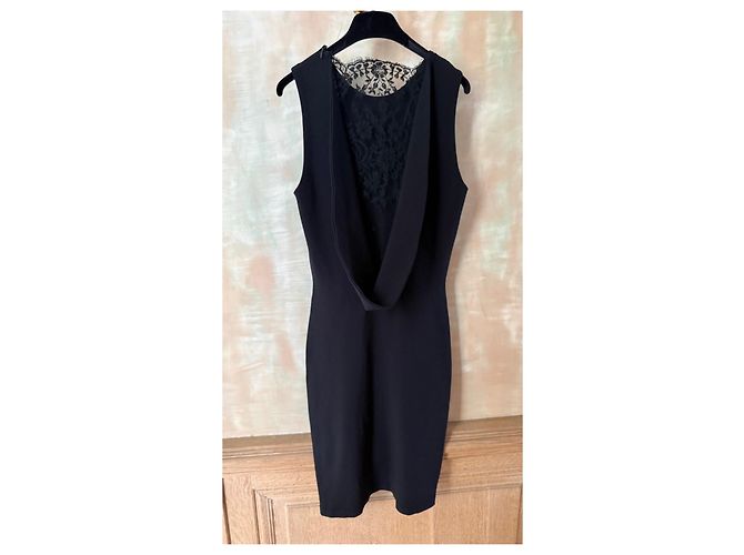 Alexander McQueen Vestido de encaje negro con espalda descubierta - vista 2