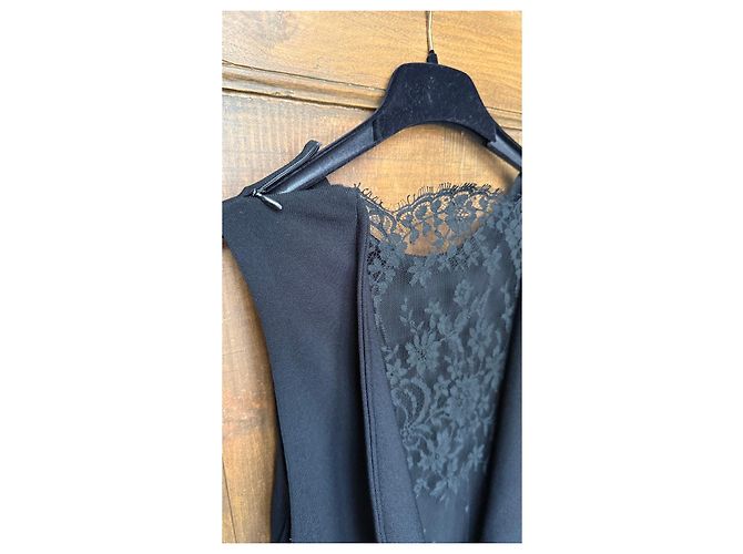 Alexander McQueen Vestido de encaje negro con espalda descubierta - vista 4