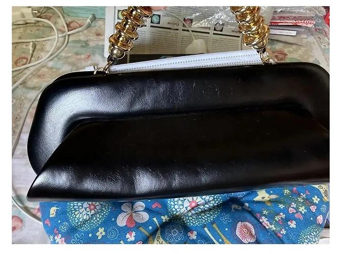Autre Marque Themoirè Bios Clutch in Pelle Vegana Nero - vista 5