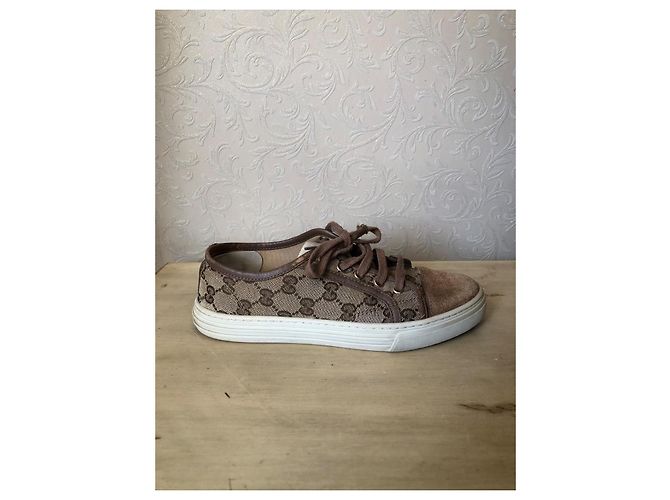 Gucci Sneakers GG Supreme Monogramma e Scamosciato Marrone Beige - vista 8