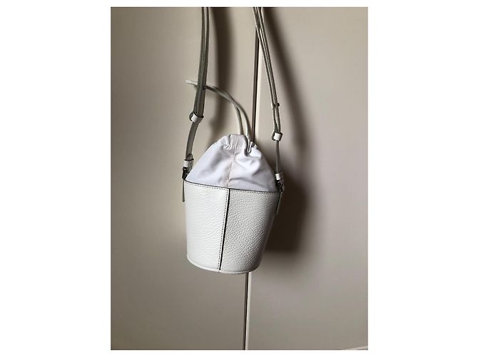Maison Martin Margiela Maison Margiela Mini Borsa a Secchiello in Pelle Bianca Bianco - vista 4
