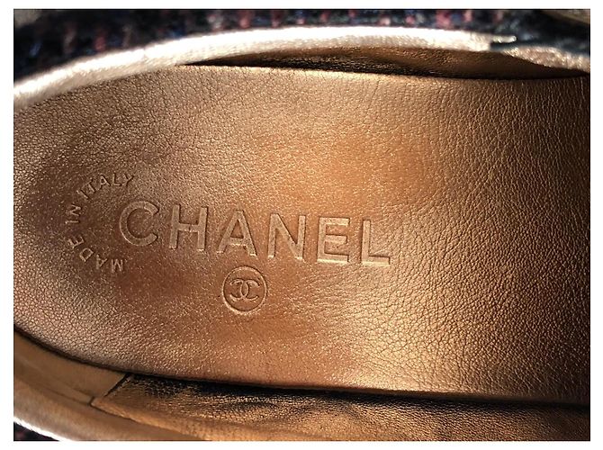 Chanel Gold and Black Tweed Sneakers Golden - view 2