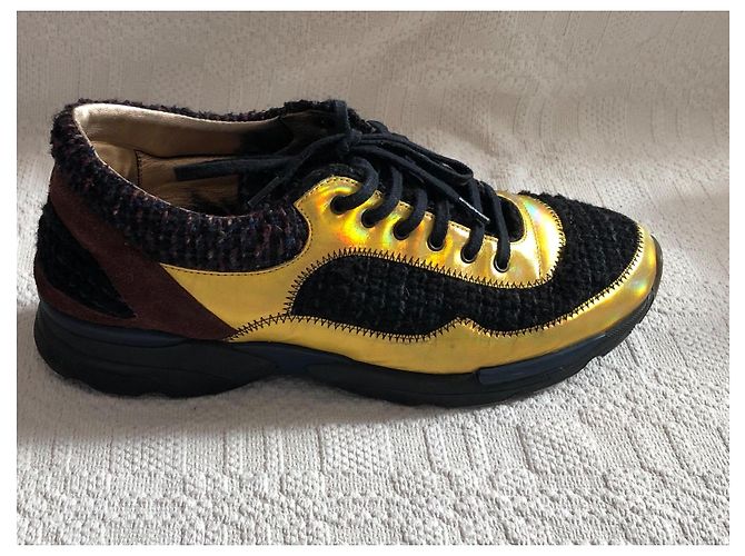 Chanel Gold and Black Tweed Sneakers Golden - view 8