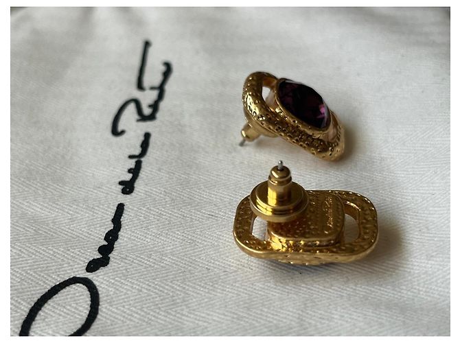 Oscar de la Renta Orecchini in cristallo viola e metallo dorato D'oro Porpora - vista 4