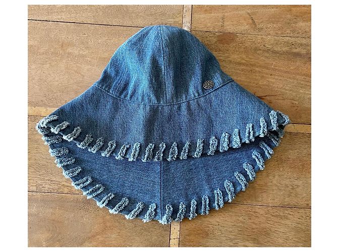 Chanel Blauer Denim Bucket Hat Größe 56 - Ansicht 9