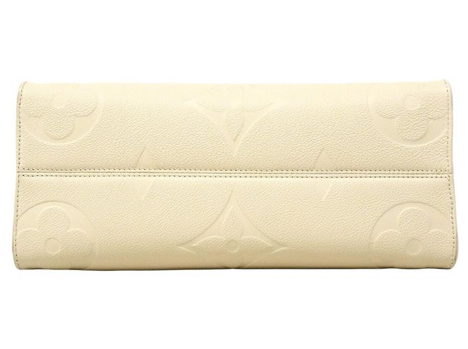 Borsa Tote Louis Vuitton Monogram Empreinte OnTheGo MM Crudo - vista 3