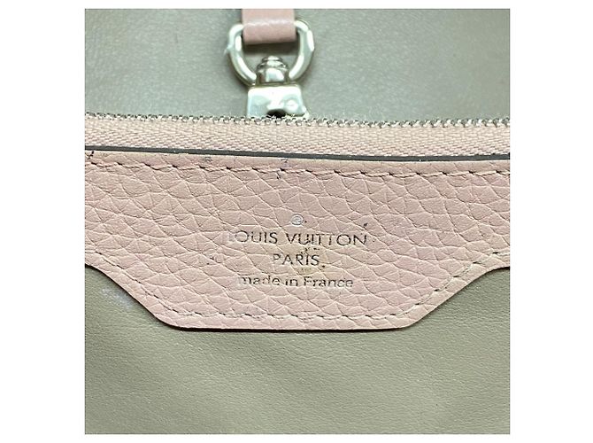 Borsa Louis Vuitton Capucines MM - vista 5