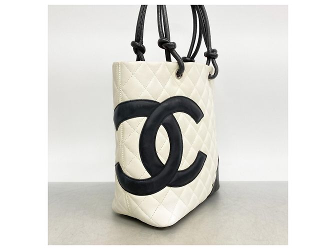 Chanel Cambon Tote Bag aus Lammleder Weiß - Ansicht 2