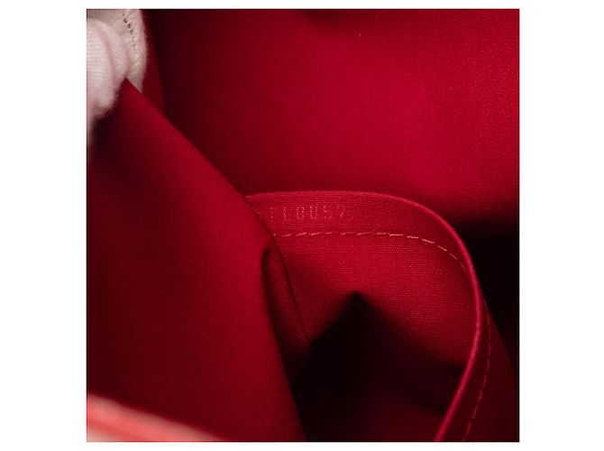 Louis Vuitton Red Monogram Vernis Brentwood Roja - vista 6