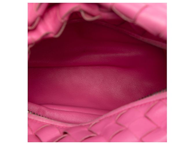 Bottega Veneta Mini Jodie em nappa Intrecciato rosa - vista 4