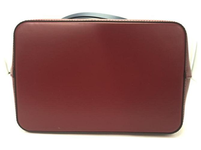 Néonoé Borsa Louis Vuitton NeoNoe in pelle Epi color Cherry Rosso - vista 5