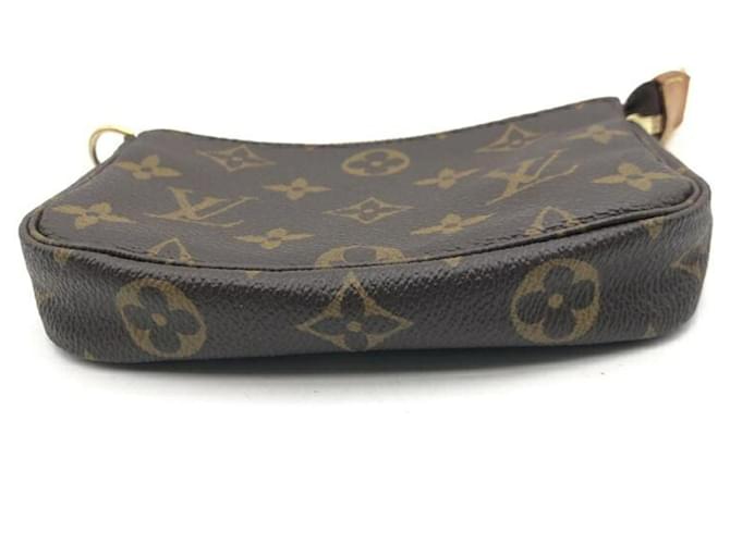 Louis Vuitton Monogram Mini Pochette Accessoires Monogramma - vista 3