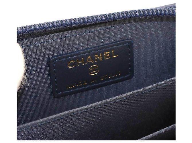 Chanel Boy Zip Münzbeutel in Navy Marineblau - Ansicht 7