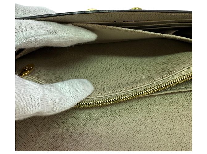 Twist Cartera larga de cuero Epi beige Louis Vuitton - vista 13