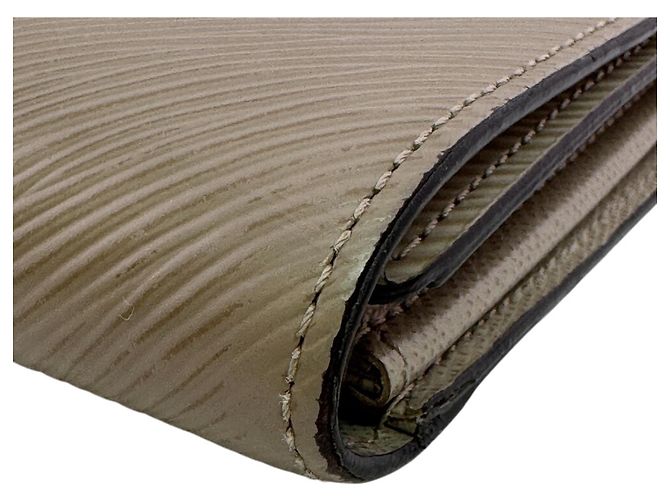 Twist Cartera larga de cuero Epi beige Louis Vuitton - vista 4
