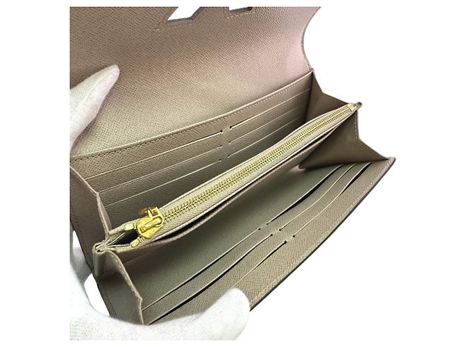 Twist Cartera larga de cuero Epi beige Louis Vuitton - vista 6