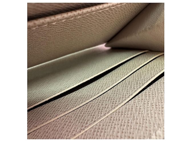 Twist Cartera larga de cuero Epi beige Louis Vuitton - vista 8