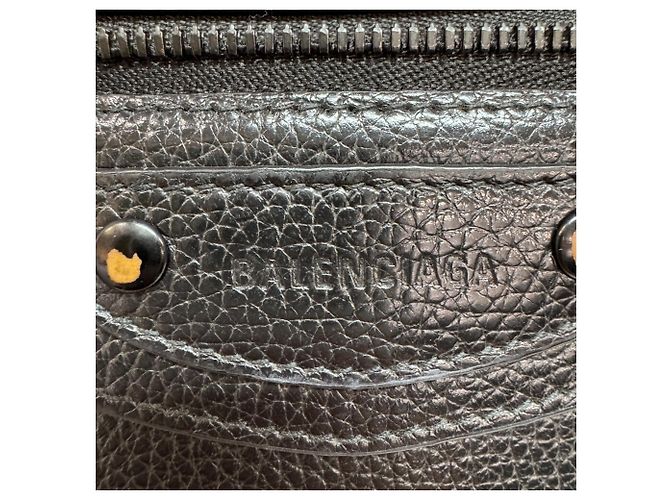 Carteira longa dobrável Balenciaga em couro de bezerro preto - vista 17