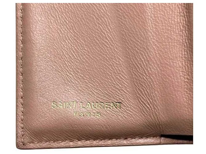 Saint Laurent Tri-fold Wallet aus rosa Leder Pink - Ansicht 8